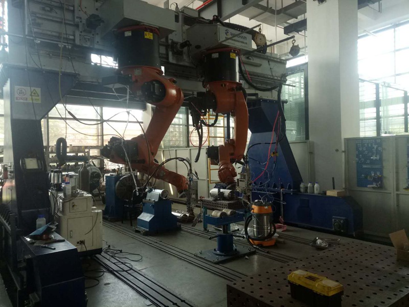 鐳爍光電焊縫跟蹤傳感器抗萬瓦級激光干擾驗證成功